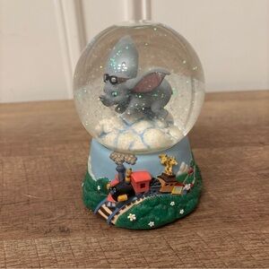 Disney  Dumbo Snow Globe with Train - Musical Collectible Snow Globe Vintage